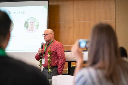 Don McMoran presents at Micronesia’s first Farmer Focus Conference.