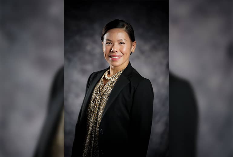 Lesley Anne Leon Guerrero Portrait Photo