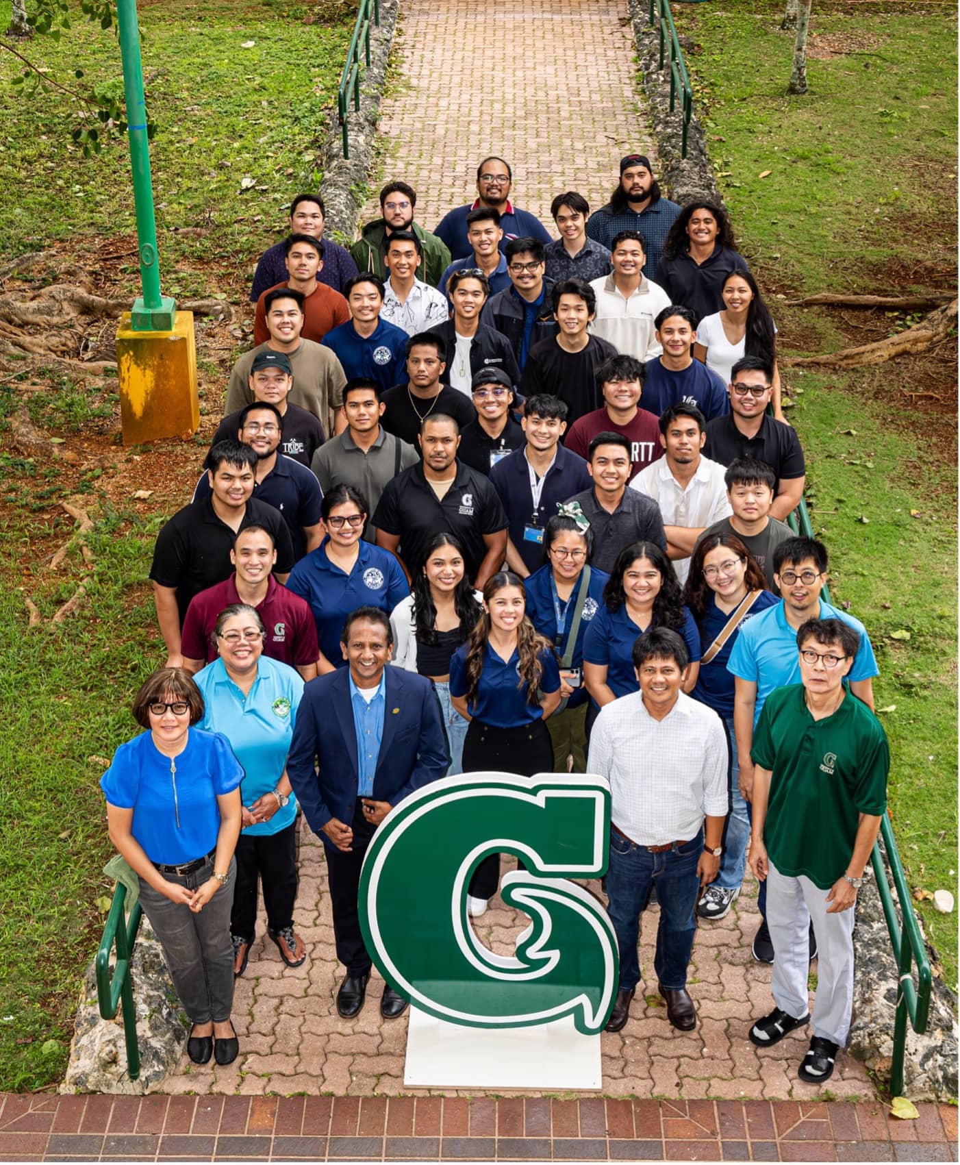 Members of the School of Engineering group photo