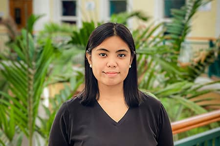 Faith Antonia Toves, a senior at the University of Guam, has been named the PCAOB Scholar for 2024-2025, receiving a $15,000 scholarship for her excellence in accounting.