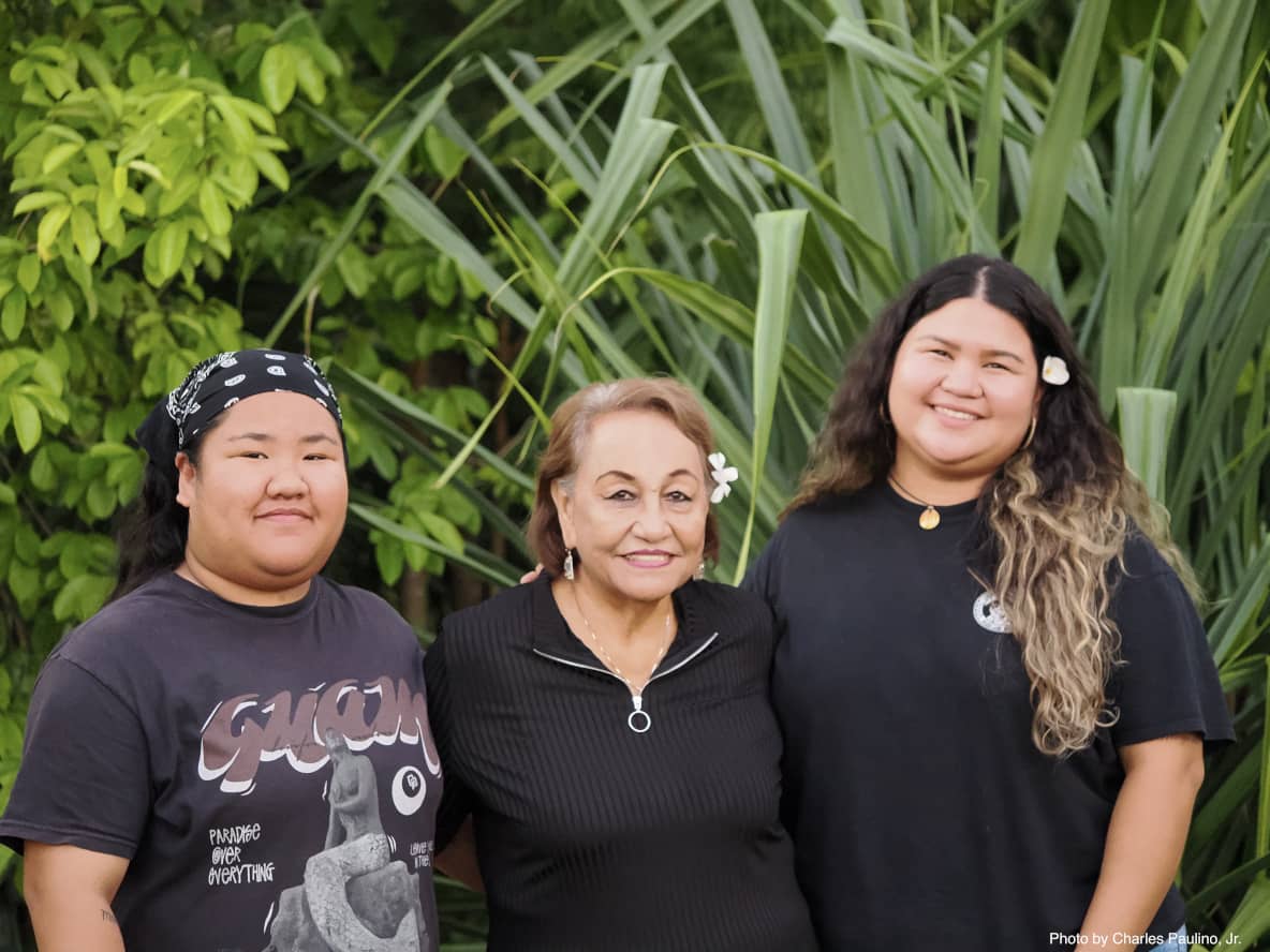 Mama Lou with Apprentices