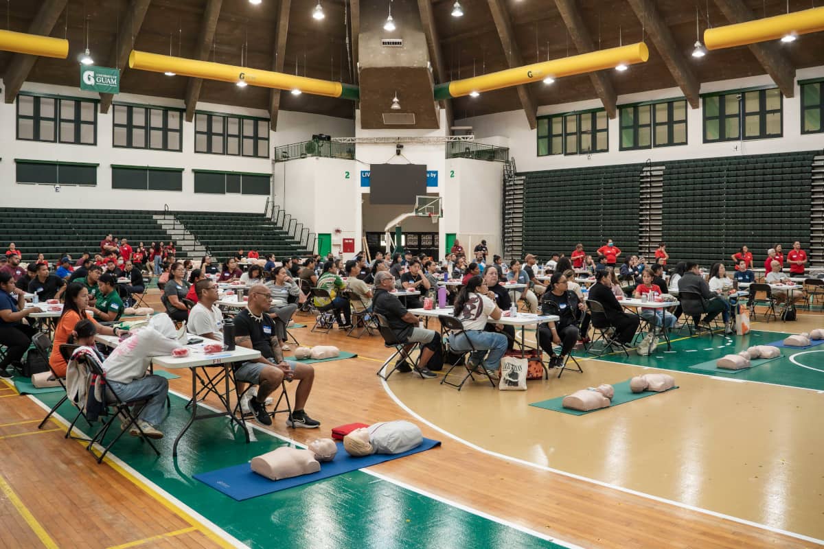 100 community participants