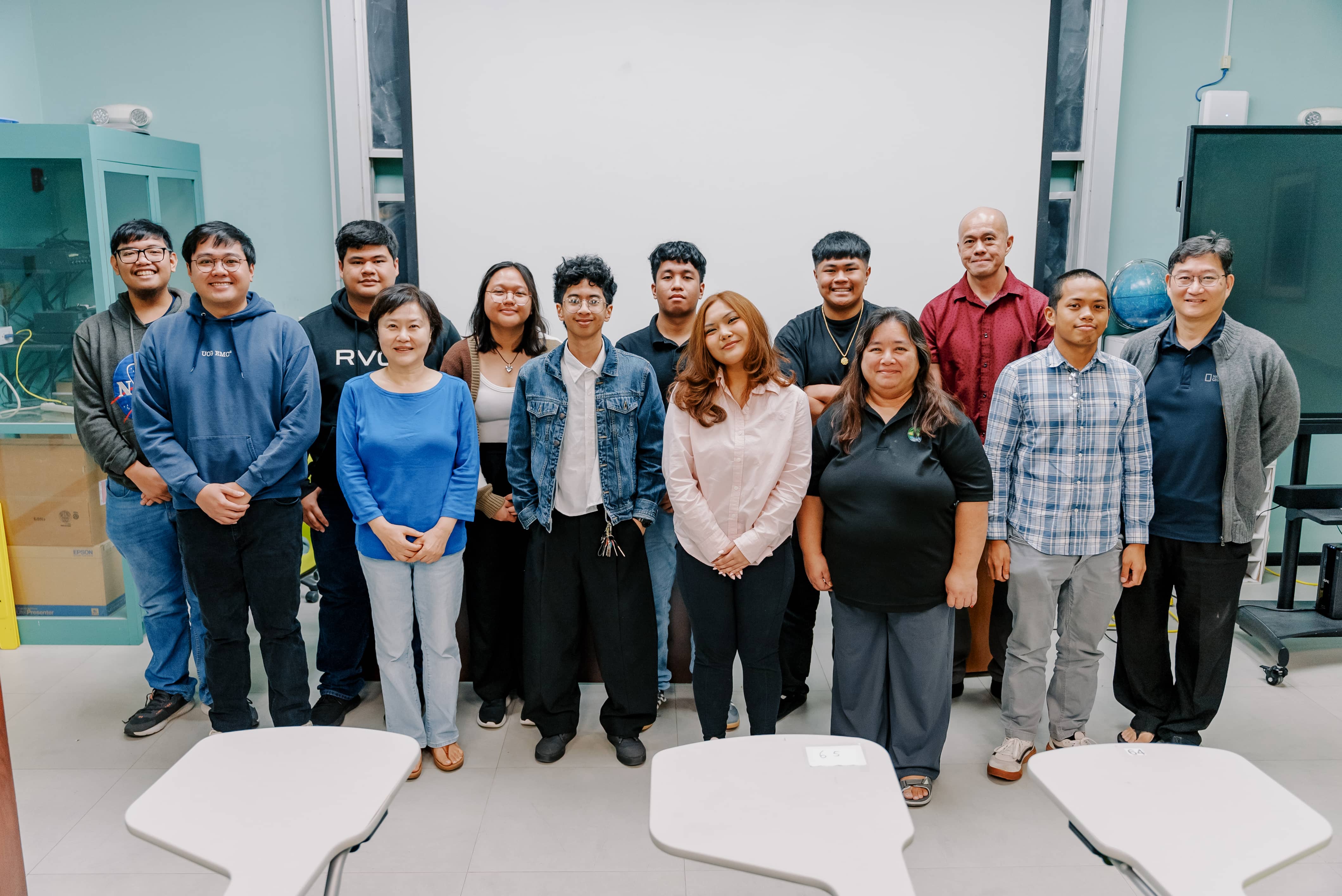 SMRE cohort poses with faculty mentors